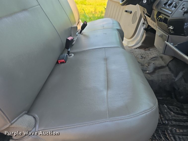 image for item DM1731 2008 Ford F250 Super Duty XL SuperCab pickup truck