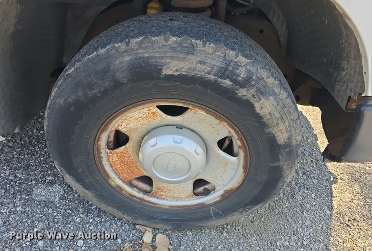 image for item DM1731 2008 Ford F250 Super Duty XL SuperCab pickup truck