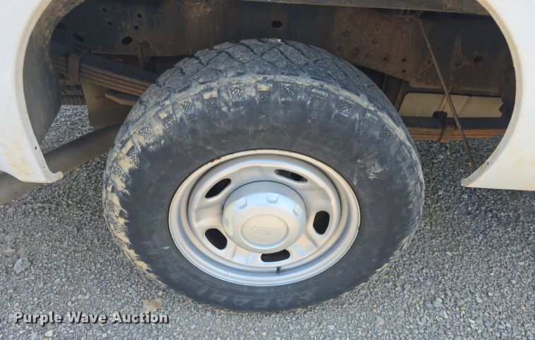 image for item DM1731 2008 Ford F250 Super Duty XL SuperCab pickup truck