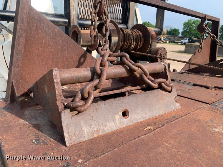 image for item DM7840 1973 Ford  F600 flatbed truck