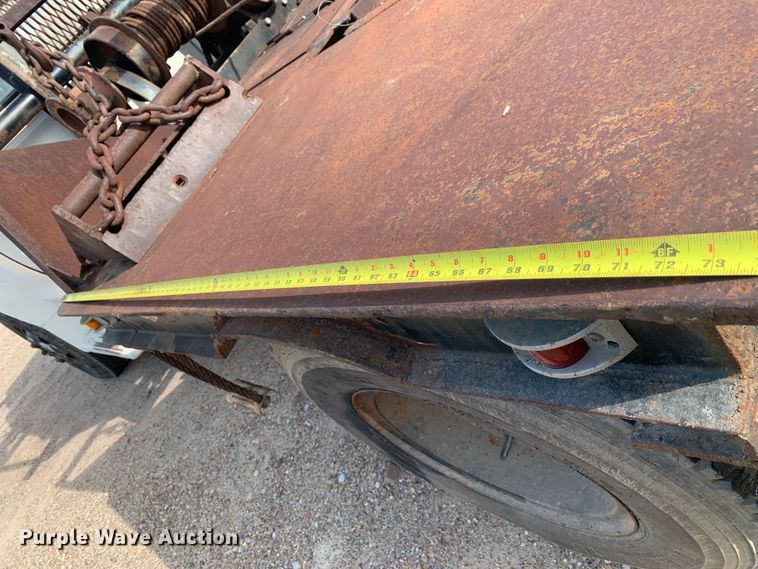 image for item DM7840 1973 Ford  F600 flatbed truck