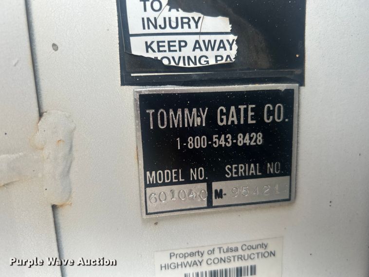 image for item DO6570 1996 Ford F150 pickup truck