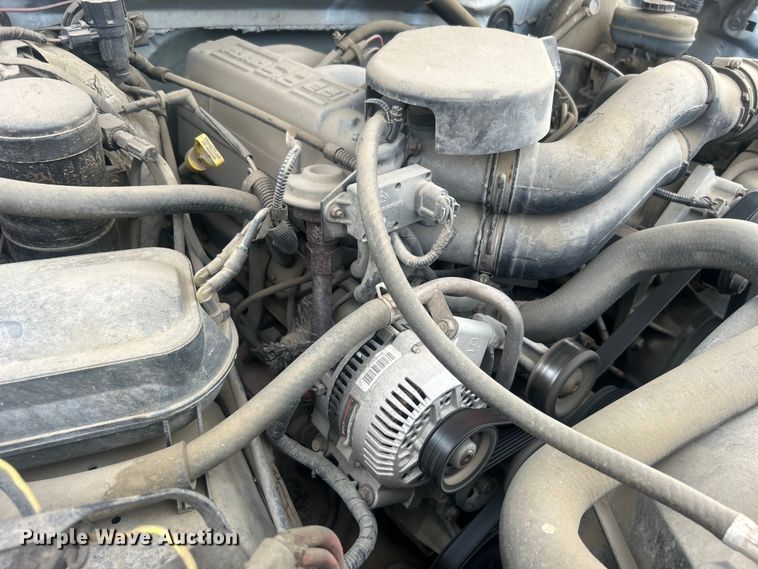 image for item DO6570 1996 Ford F150 pickup truck