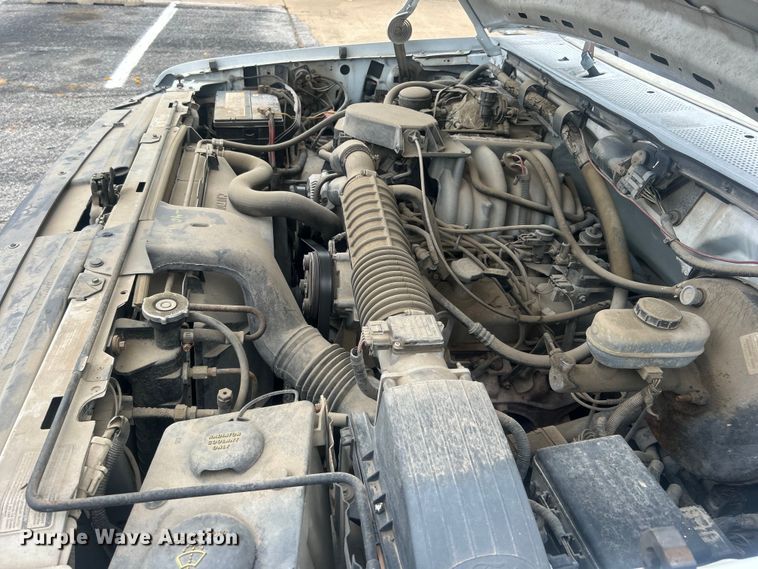 image for item DO6570 1996 Ford F150 pickup truck