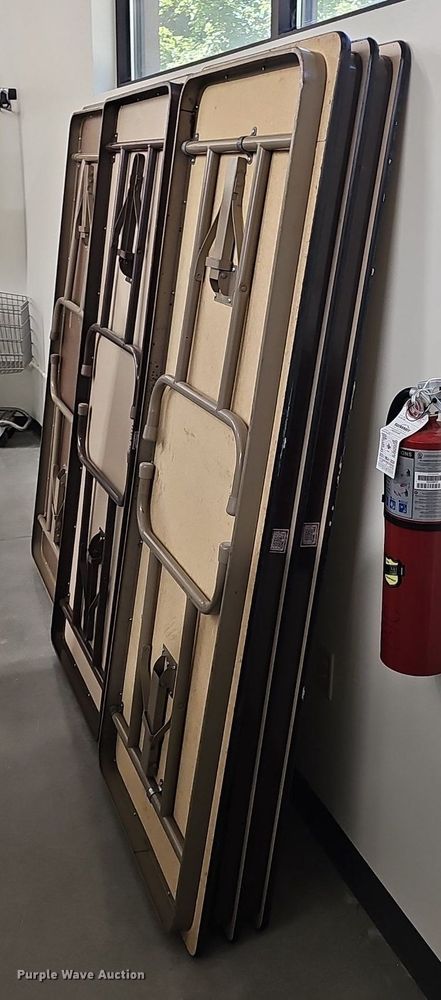 image for item DP0953 (18) tables