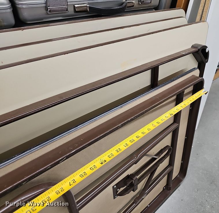 image for item DP0953 (18) tables