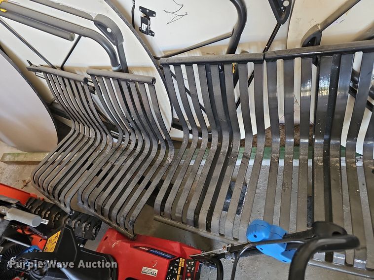 image for item DP0956 (17) metal chairs