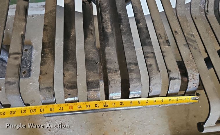 image for item DP0956 (17) metal chairs