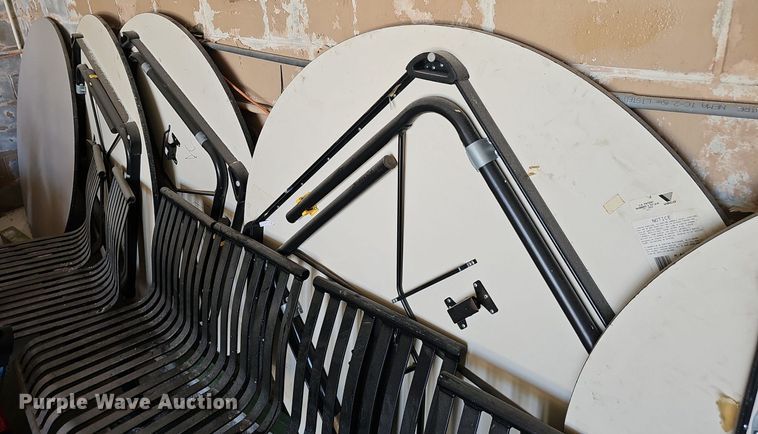 image for item DP0957 (9) tables