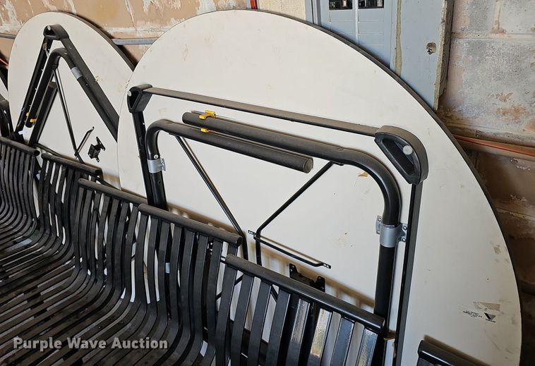 image for item DP0957 (9) tables