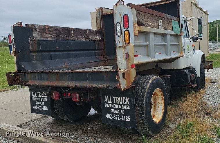 image for item DP0958 2000 International 4700 dump truck