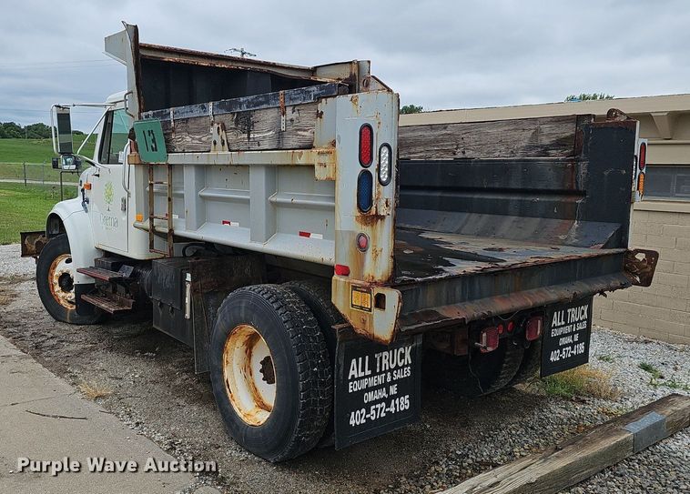 image for item DP0958 2000 International 4700 dump truck