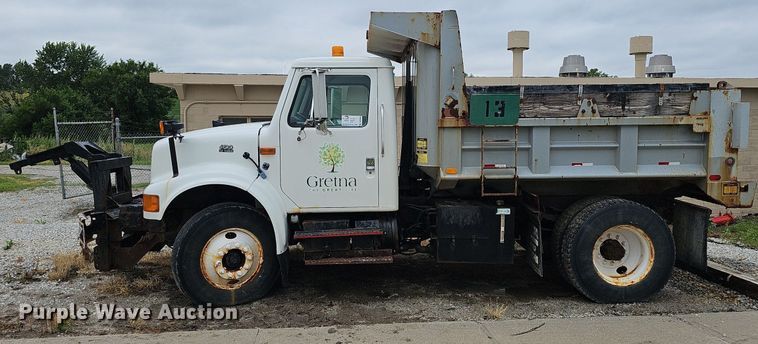 image for item DP0958 2000 International 4700 dump truck