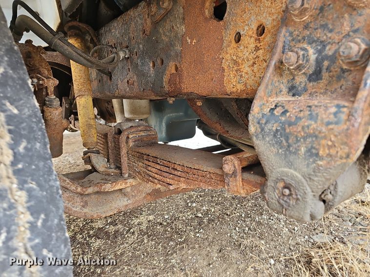 image for item DP0958 2000 International 4700 dump truck