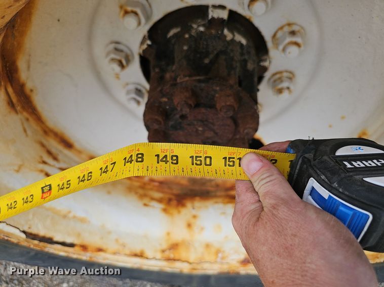 image for item DP0958 2000 International 4700 dump truck