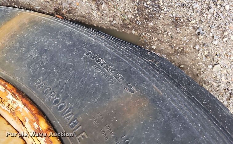 image for item DP0958 2000 International 4700 dump truck