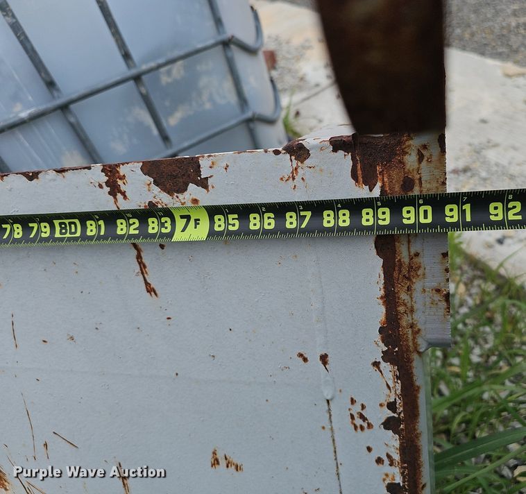 image for item DP0958 2000 International 4700 dump truck