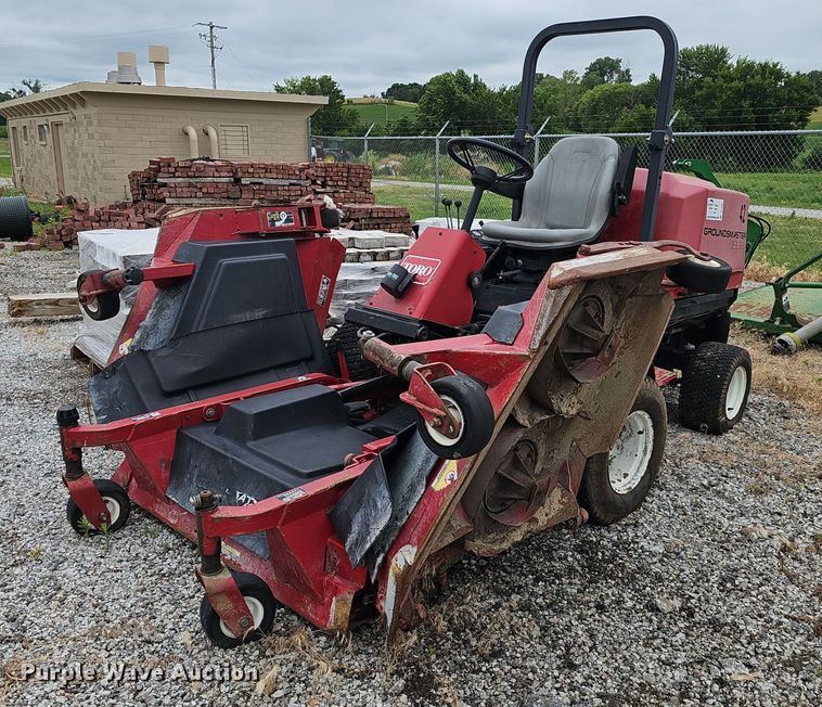 image for item DP0961 Toro Groundsmaster 455-D lawn mower
