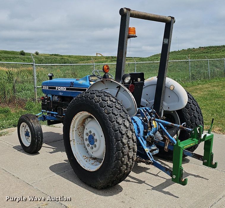 image for item DP0962 Ford 2910 Series II tractor