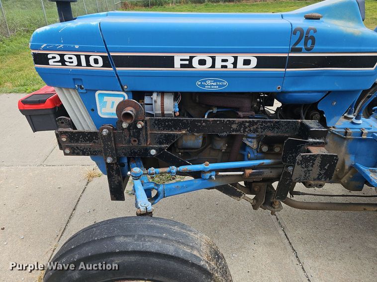 image for item DP0962 Ford 2910 Series II tractor