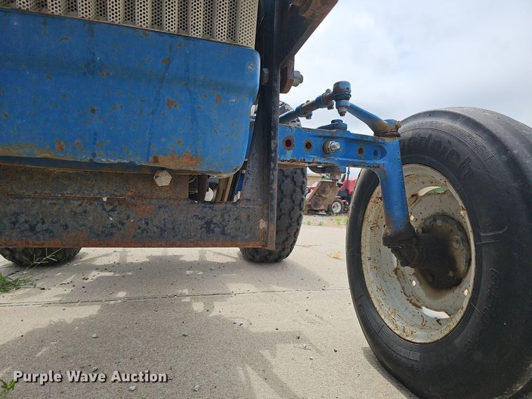 image for item DP0962 Ford 2910 Series II tractor