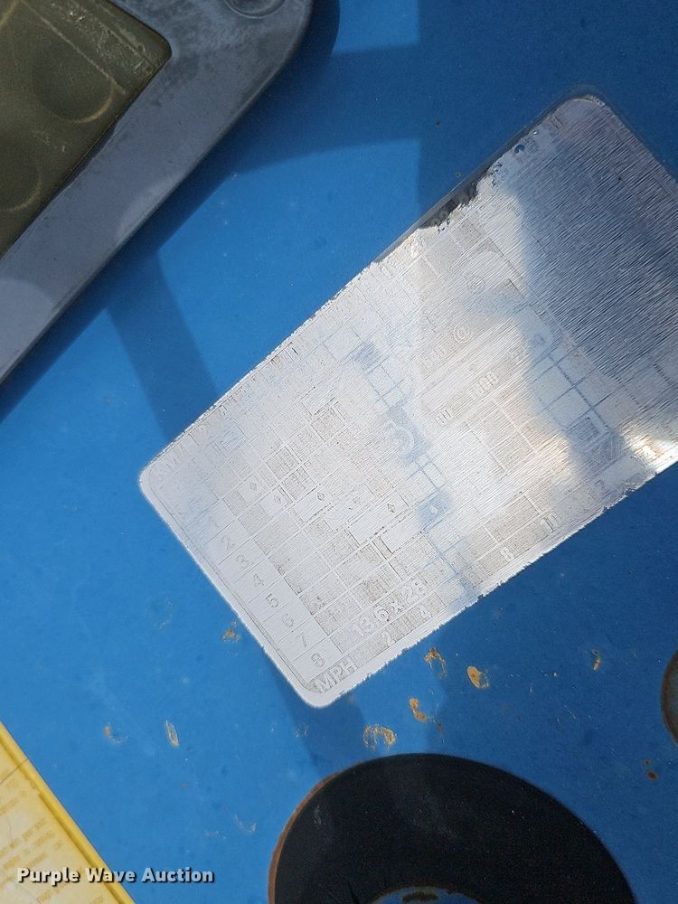 image for item DP0962 Ford 2910 Series II tractor