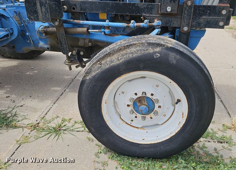 image for item DP0962 Ford 2910 Series II tractor