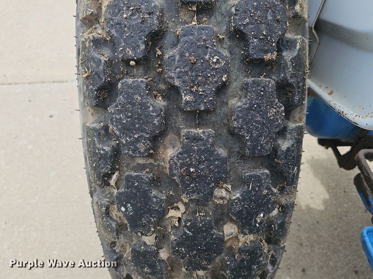 image for item DP0962 Ford 2910 Series II tractor