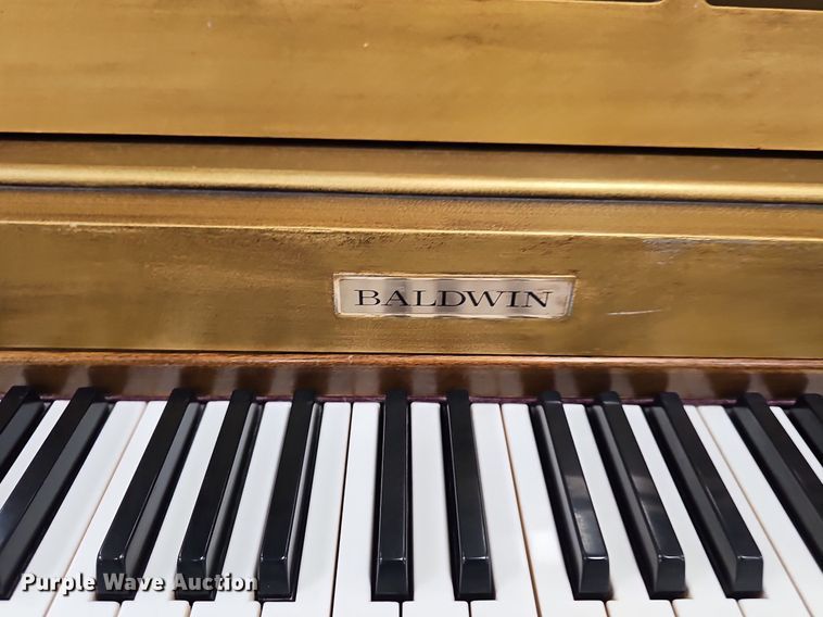 image for item DP0963 Baldwin piano