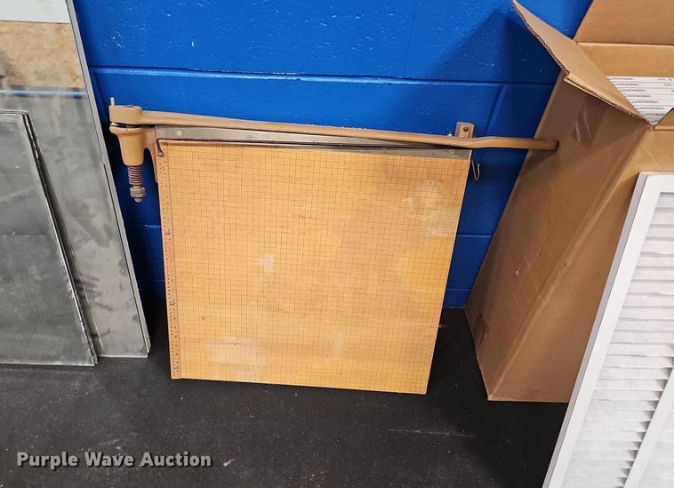 image for item DP0966 Office supplies