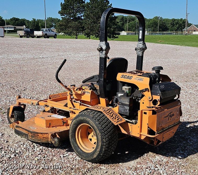 image for item DP0967 Scag Turf Tiger STT-31EFI-SS ZTR lawn mower