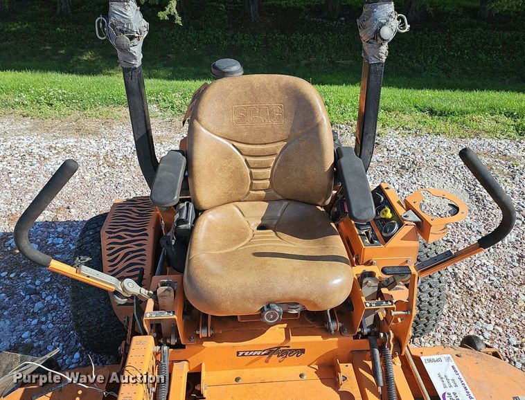 image for item DP0967 Scag Turf Tiger STT-31EFI-SS ZTR lawn mower