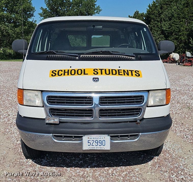 image for item DP0968 2000 Dodge Ram 2500 van