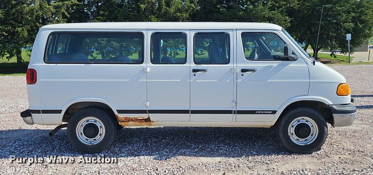 image for item DP0968 2000 Dodge Ram 2500 van
