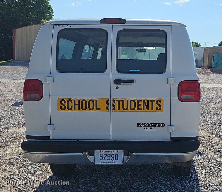 image for item DP0968 2000 Dodge Ram 2500 van