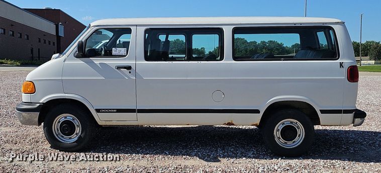 image for item DP0968 2000 Dodge Ram 2500 van