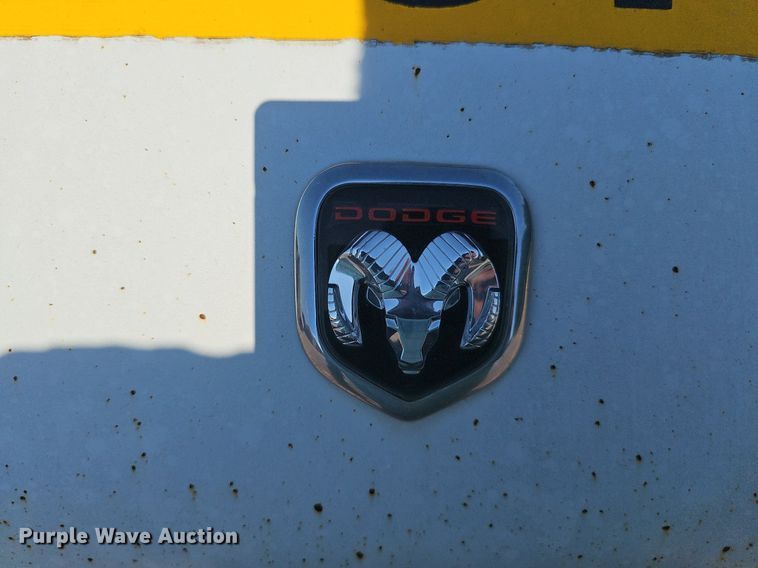 image for item DP0968 2000 Dodge Ram 2500 van