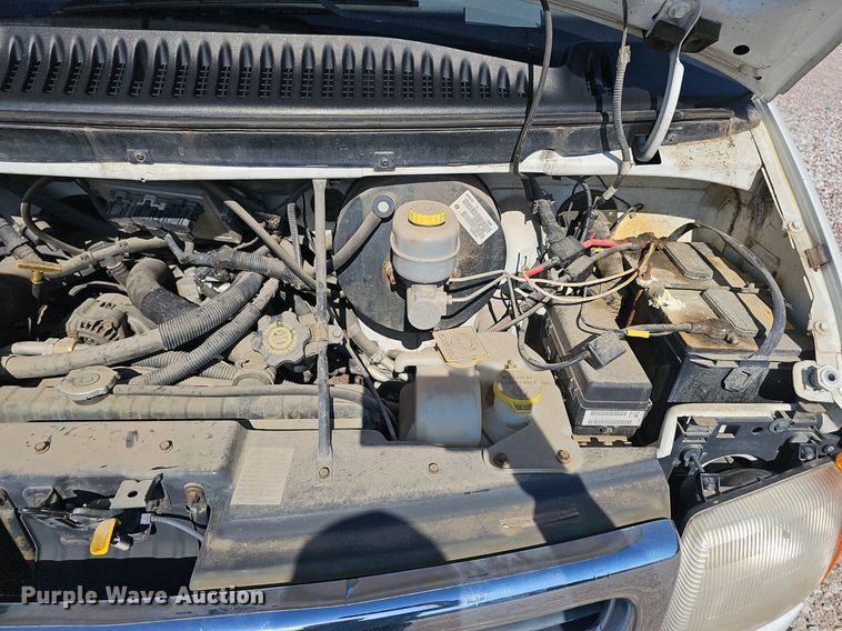 image for item DP0968 2000 Dodge Ram 2500 van