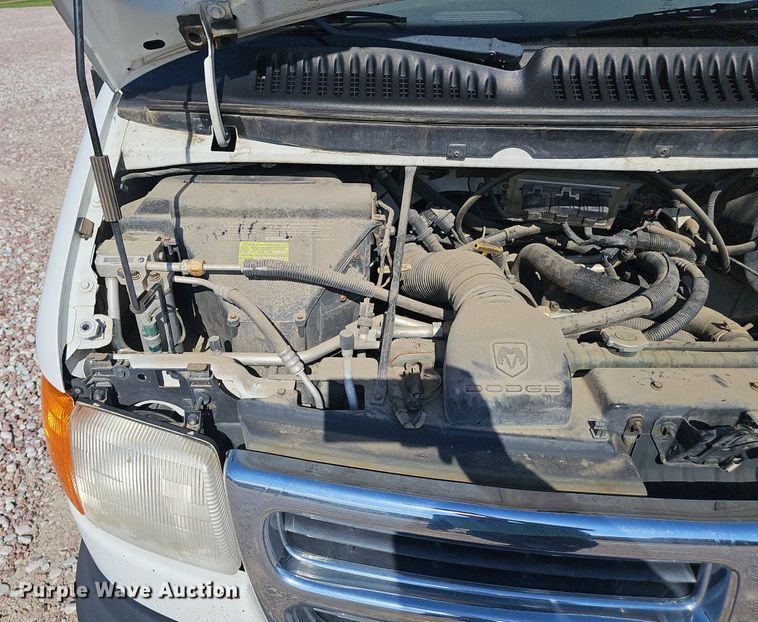 image for item DP0968 2000 Dodge Ram 2500 van
