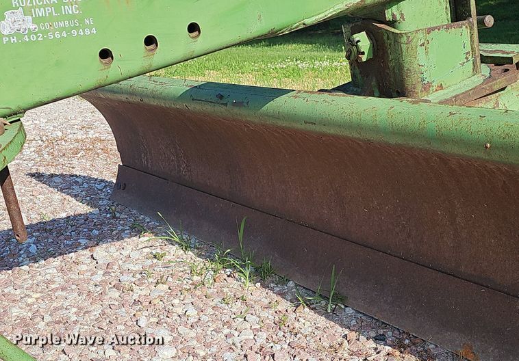 image for item DP0971 John Deere 108