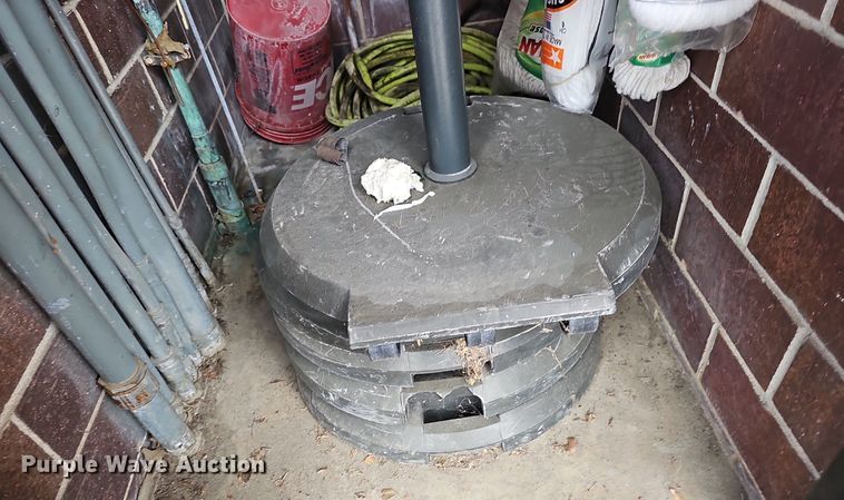 image for item DP1000 Pool equipment