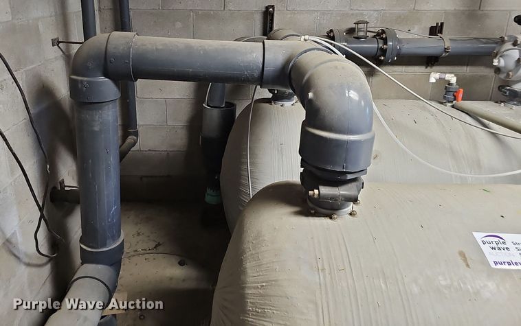 image for item DP1002 Pool equipment