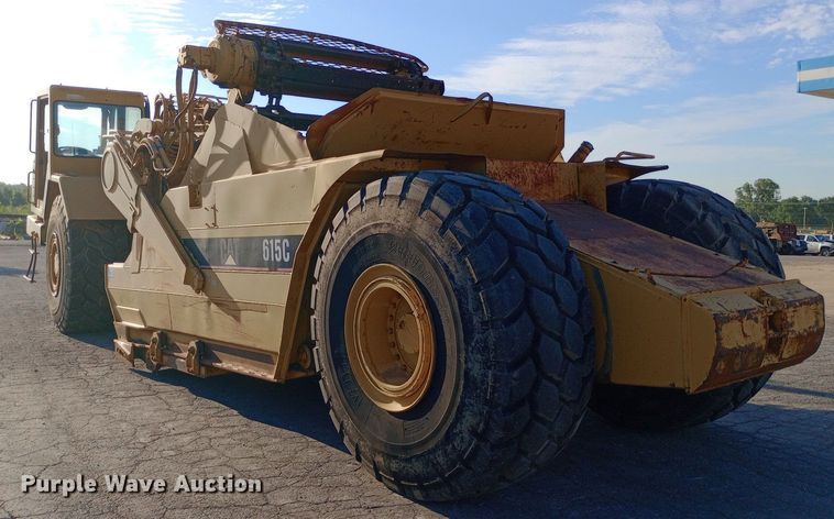 image for item DP1043 1997 Caterpillar 615C Series II elevating scraper