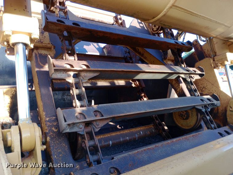 image for item DP1043 1997 Caterpillar 615C Series II elevating scraper