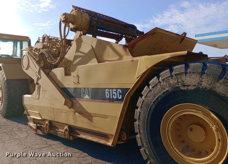 image for item DP1043 1997 Caterpillar 615C Series II elevating scraper