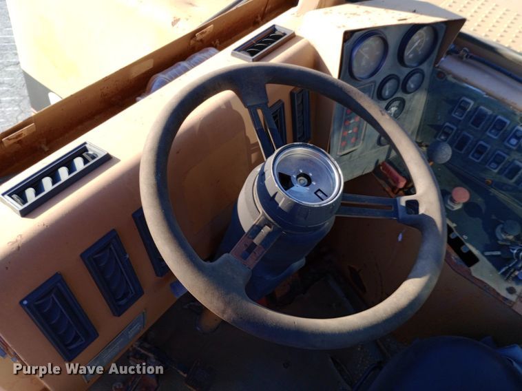 image for item DP1043 1997 Caterpillar 615C Series II elevating scraper