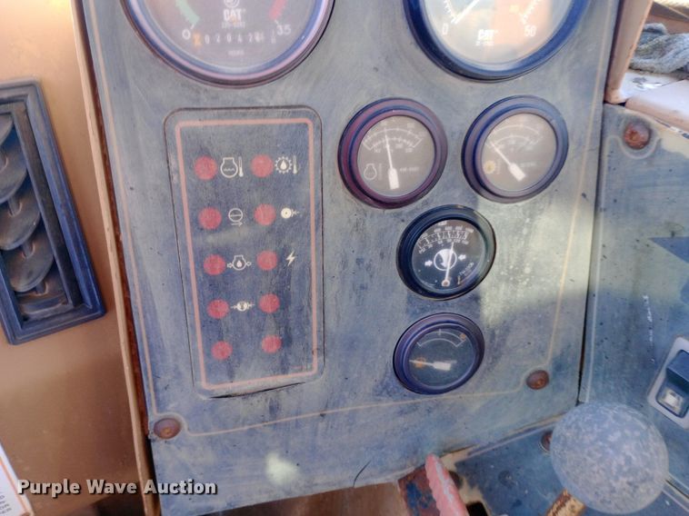 image for item DP1043 1997 Caterpillar 615C Series II elevating scraper