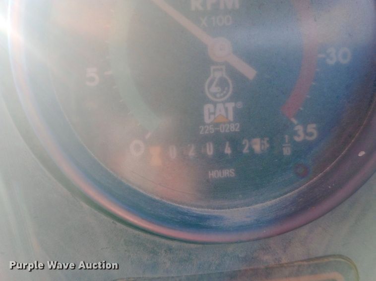 image for item DP1043 1997 Caterpillar 615C Series II elevating scraper