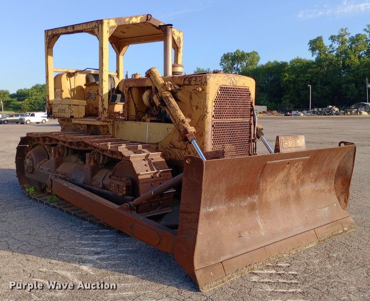 image for item DP1050 1965 Caterpillar D6C dozer
