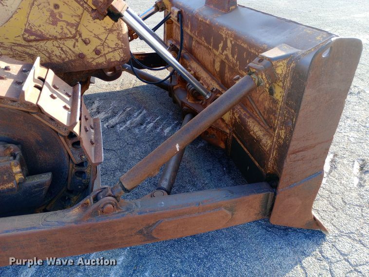 image for item DP1050 1965 Caterpillar D6C dozer